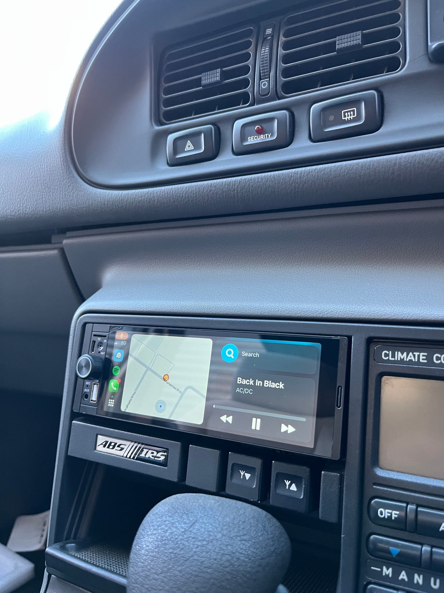 VN-VS Headunit Apple CarPlay